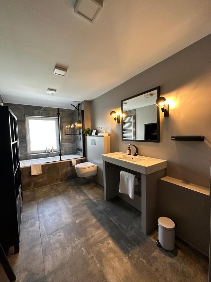 Remise-Berlin-Gruenau Your Cozy And Comfortable Home To Stay For Up To 6 People Between Mueggelsee And Berlin City Extérieur photo