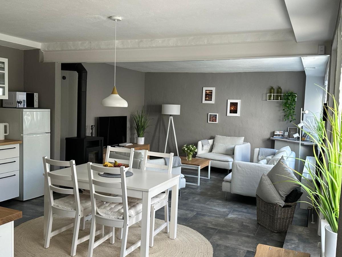 Remise-Berlin-Gruenau Your Cozy And Comfortable Home To Stay For Up To 6 People Between Mueggelsee And Berlin City Extérieur photo